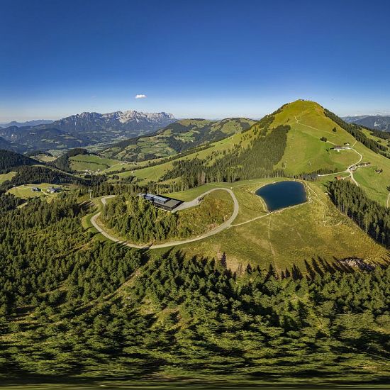 Sommerpanorama der Hohen Salve.